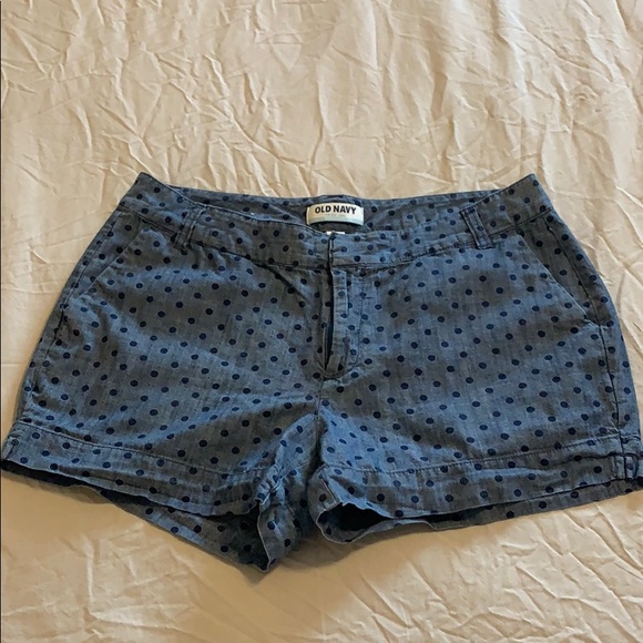 Polka dots shorts with side and back pockets - Picture 1 of 3